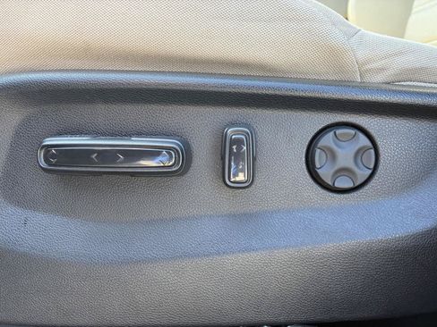 Used 2022 Honda CR-V EX image 17