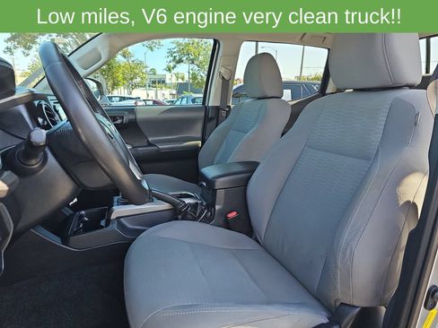 Used 2019 Toyota Tacoma SR5 RWD image 14