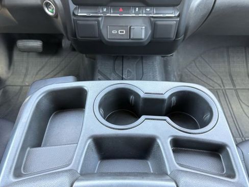 Used 2024 Chevrolet Silverado 2500 W/T RWD image 21