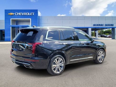 Certified 2025 Cadillac XT6 Premium Luxury w/ Platinum Package AWD/4WD image 4