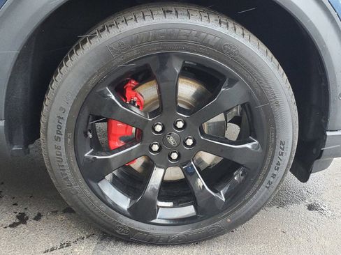 Used 2020 Ford Explorer ST w/ ST Street Pack image 8