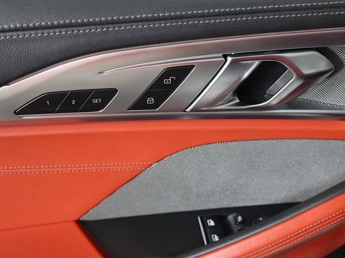 Used 2022 BMW M850i xDrive Coupe image 30