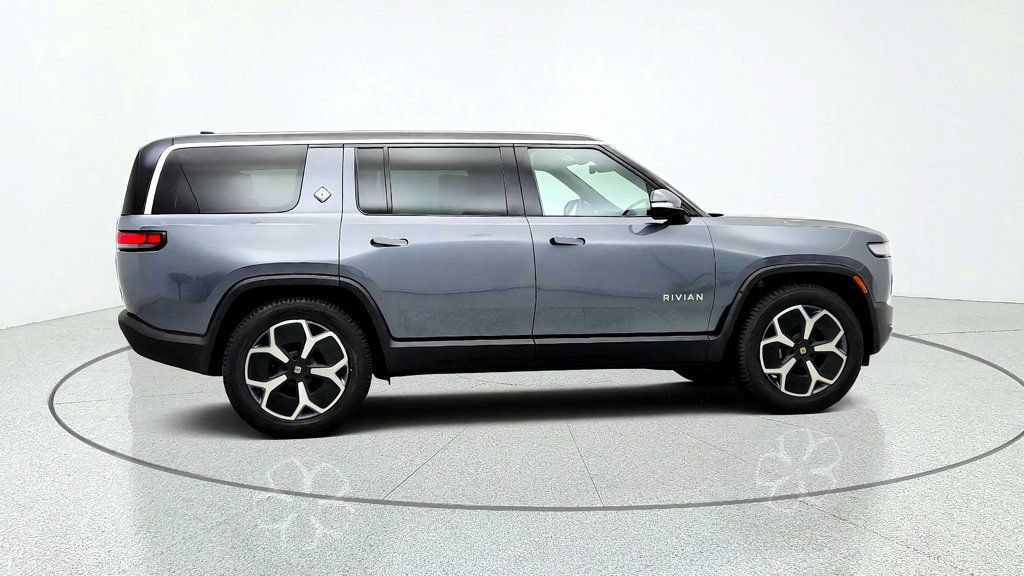 Used 2024 Rivian R1S Adventure Dual AWD/4WD image 4