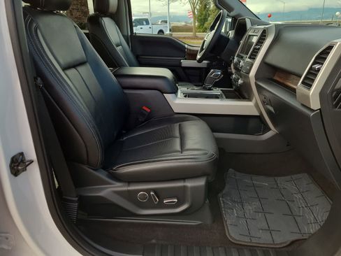 Used 2018 Ford F150 Lariat w/ Equipment Group 502A Luxury image 22