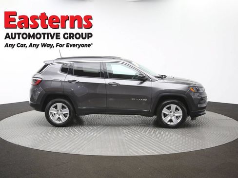 Used 2022 Jeep Compass Latitude AWD/4WD image 47