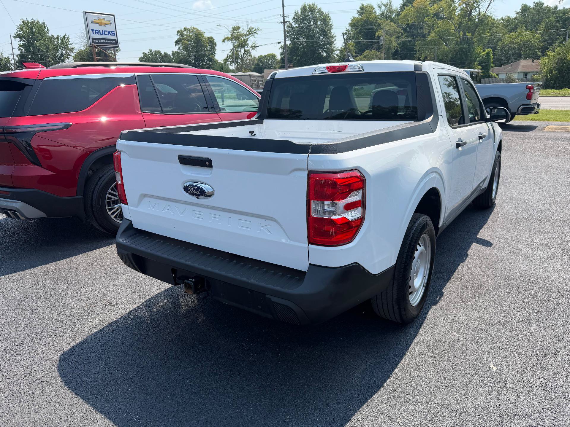 Used 2023 Ford Maverick XL FWD image 3
