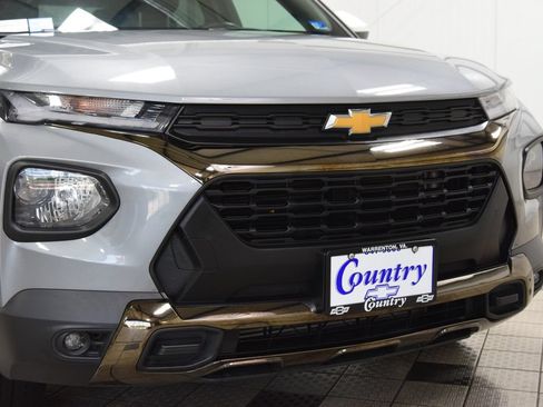 Used 2023 Chevrolet TrailBlazer ACTIV w/ Convenience Package AWD/4WD image 13