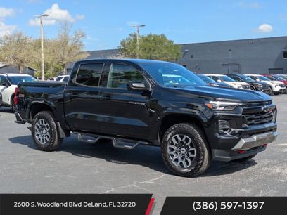 Used 2024 Chevrolet Colorado Z71 w/ Z71 Convenience Package 2
