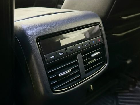 Used 2022 MAZDA CX-9 Touring image 27
