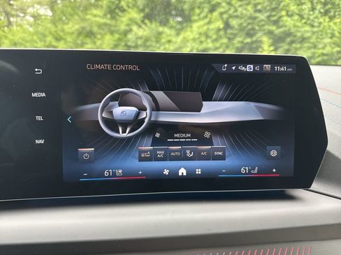 Certified 2025 BMW 228i xDrive w/ Premium Package image 21