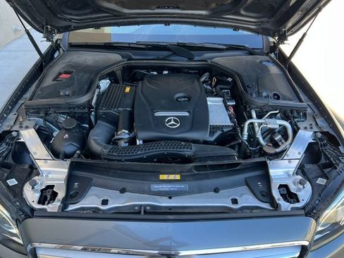 Used 2019 Mercedes-Benz E 300 image 58