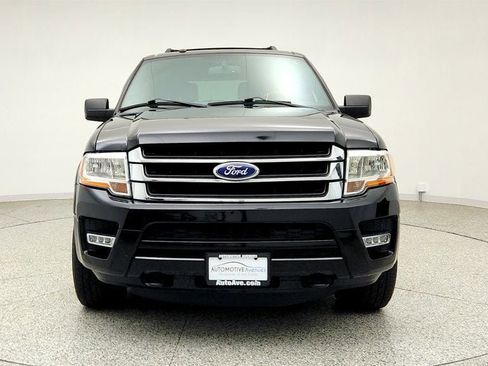 Used 2016 Ford Expedition XLT AWD/4WD image 2