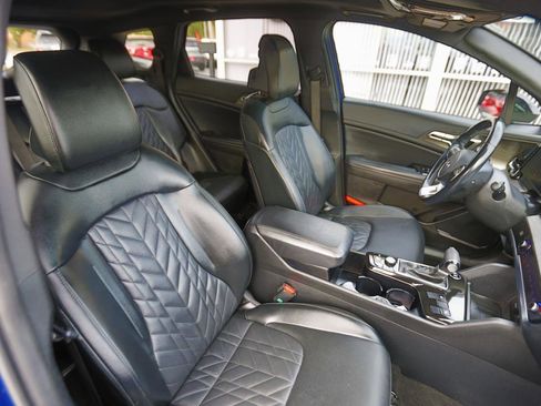 Used 2023 Kia Sportage X-Line w/ X-Line Premium Package AWD/4WD image 19