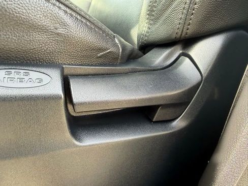 Used 2016 Toyota Tundra SR5 image 17