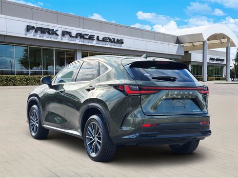 Used 2024 Lexus NX 250 250 Premium image 4
