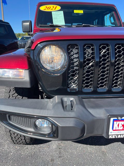 Used 2021 Jeep Gladiator Mojave AWD/4WD image 3