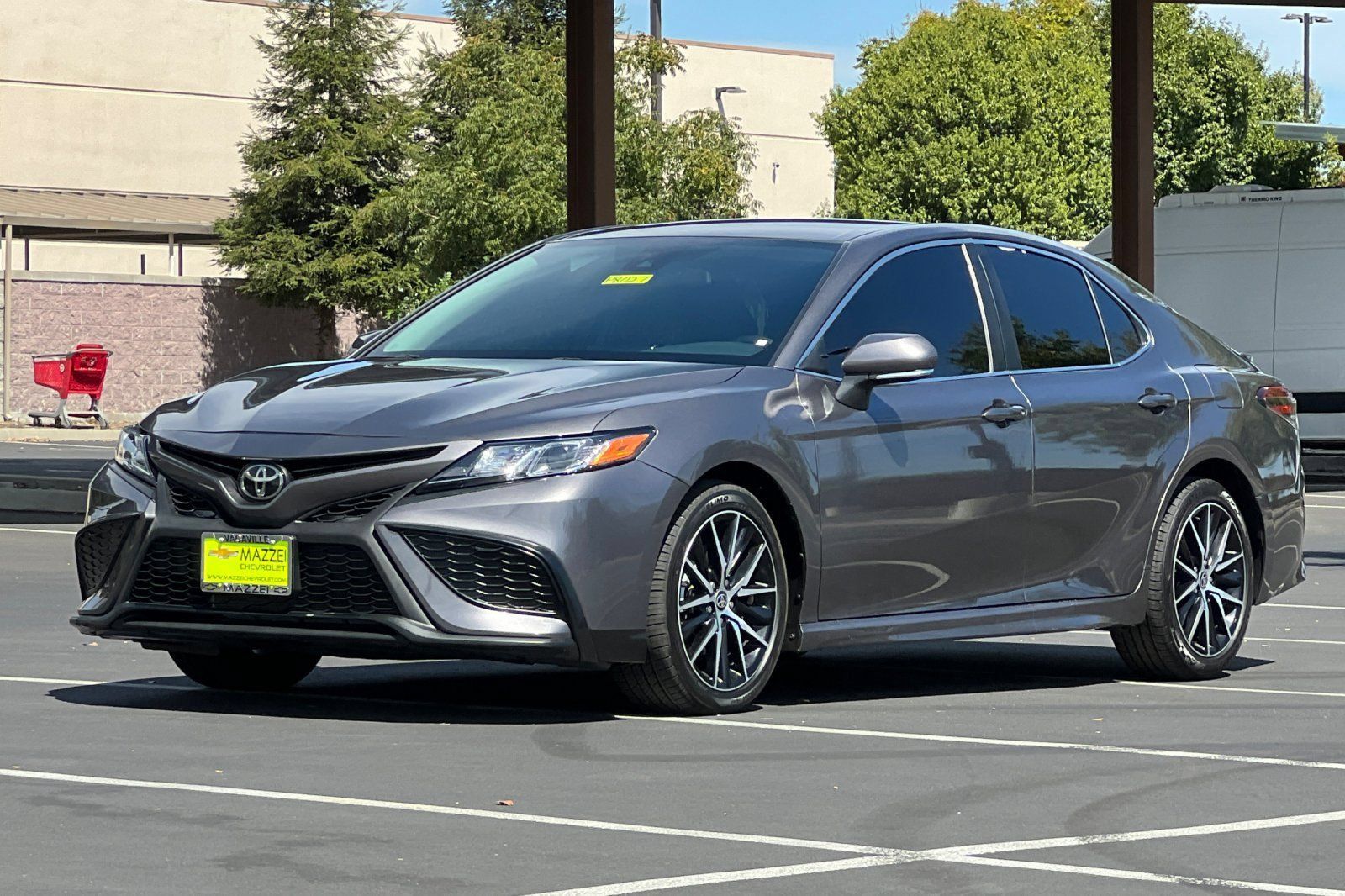 Used 2024 Toyota Camry SE FWD image 16