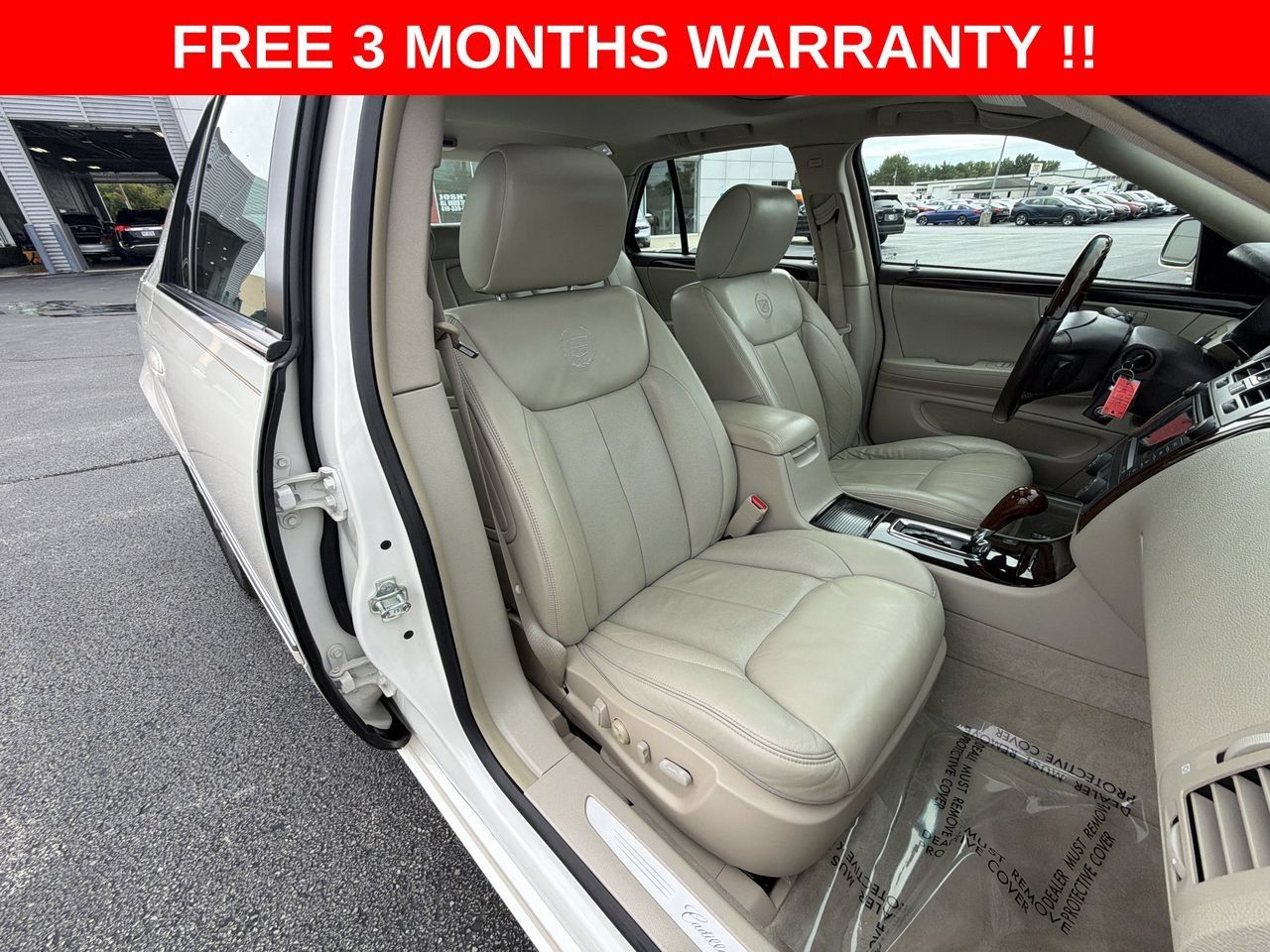 Used 2010 Cadillac DTS Premium w/ Driver Awareness Package FWD image 20