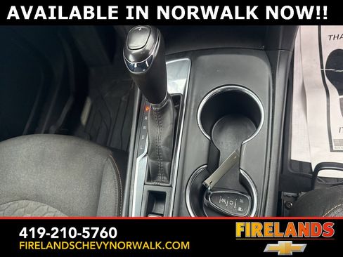 Certified 2019 Chevrolet Equinox LT w/ Driver Convenience Package image 24