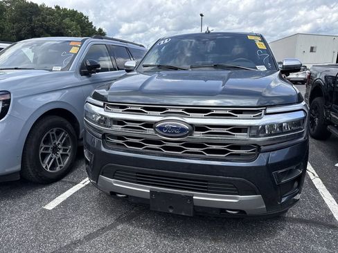 Used 2022 Ford Expedition Max Platinum AWD/4WD image 5
