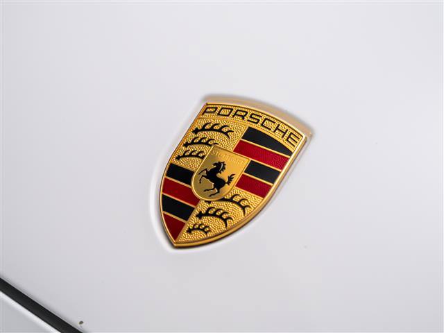 Used 2022 Porsche Cayenne Platinum Edition AWD/4WD image 13
