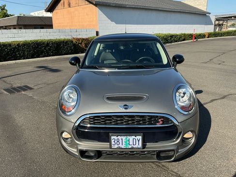 Used 2017 MINI Cooper S FWD image 5