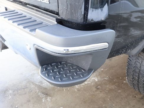 Used 2018 GMC Sierra 2500 SLE image 31