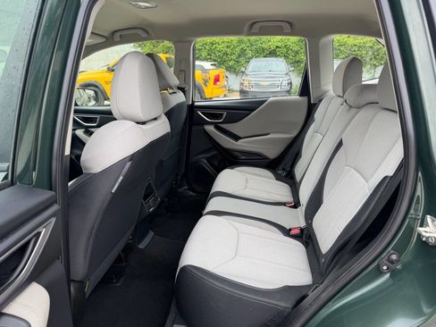 Used 2022 Subaru Forester AWD/4WD image 13