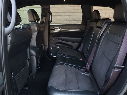 Used 2020 Jeep Grand Cherokee SRT AWD/4WD image 23