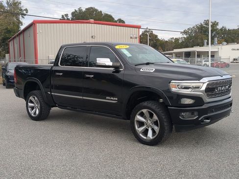Used 2019 RAM 1500 Limited image 11