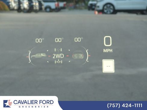 Used 2022 GMC Yukon XL Denali AWD/4WD image 25