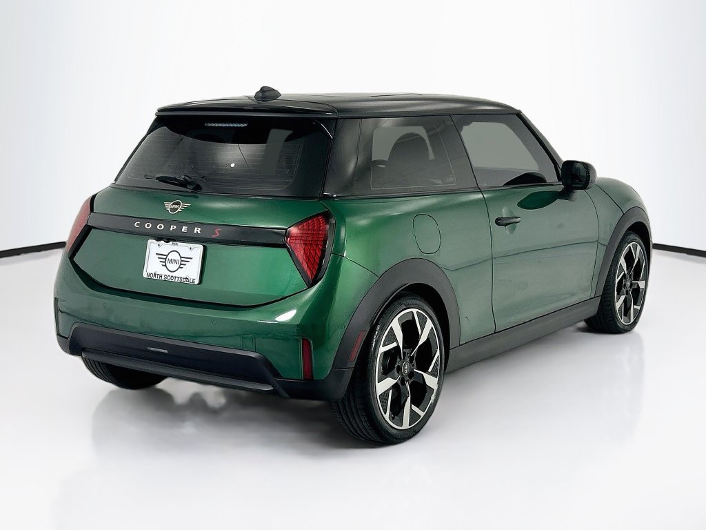 Certified 2026 MINI Cooper S FWD image 9