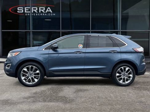 Used 2018 Ford Edge Titanium w/ Equipment Group 302A AWD/4WD image 2