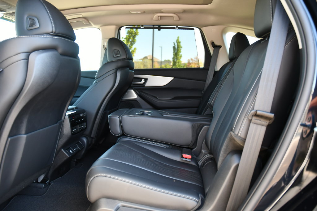 Used 2026 Acura MDX w/ Technology Package AWD/4WD image 25