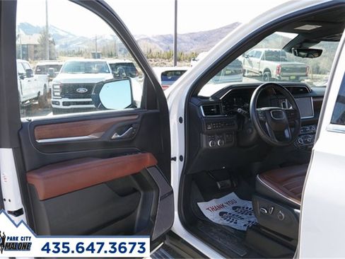 Used 2024 GMC Yukon Denali Ultimate image 9