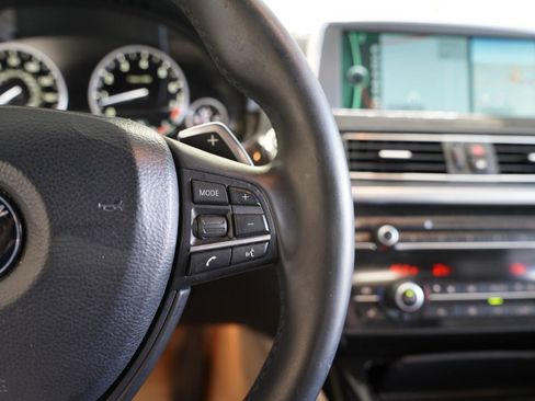 Used 2013 BMW 640i Convertible RWD image 24