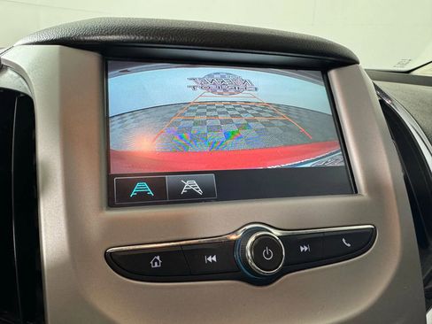 Used 2018 Chevrolet Cruze LS image 15