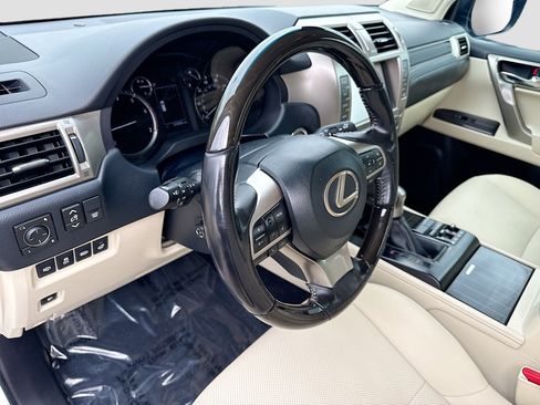 Used 2021 Lexus GX 460 Premium w/ Premium Plus Package AWD/4WD image 26
