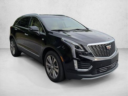 Used 2020 Cadillac XT5 Premium Luxury w/ Platinum Package FWD image 4