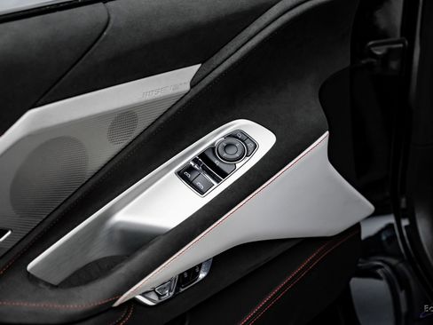 Used 2023 Chevrolet Corvette Stingray Premium Cpe w/ Z51 Performance Package image 87