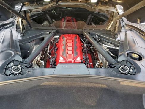 Used 2020 Chevrolet Corvette Stingray Preferred Cpe w/ 2LT Preferred Equipment Group image 9