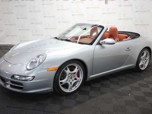 Used 2006 Porsche 911 Carrera S RWD image 30
