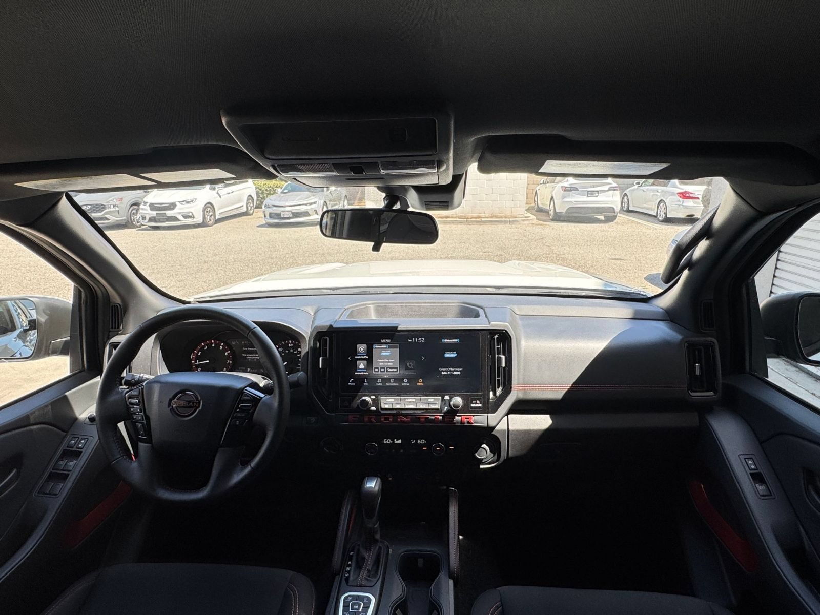 Used 2026 Nissan Frontier PRO-4X AWD/4WD image 33