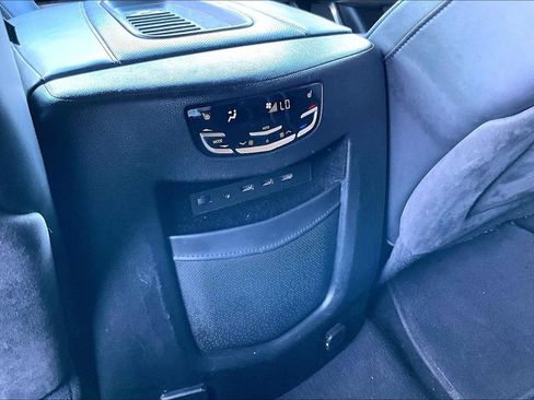 Certified 2019 Cadillac Escalade Platinum AWD/4WD image 10