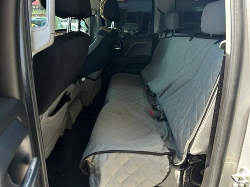 Used 2018 Chevrolet Silverado 1500 Custom w/ Custom Value Package image 18