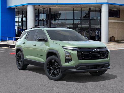 New 2026 Chevrolet Equinox LT image 7