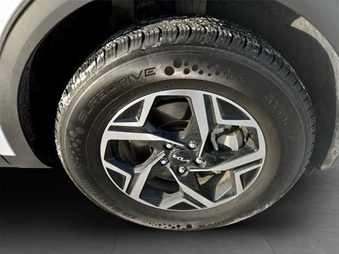 Used 2024 Kia Sportage LX image 35