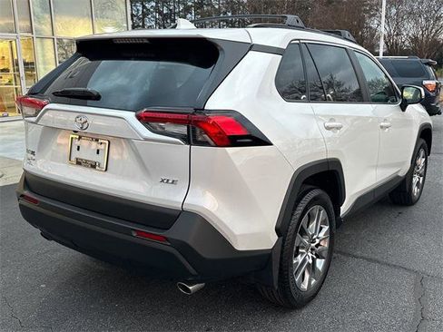 Certified 2025 Toyota RAV4 XLE Premium image 3