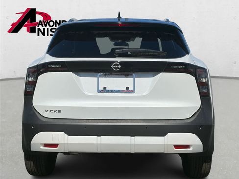 New 2026 Nissan Kicks SV image 6