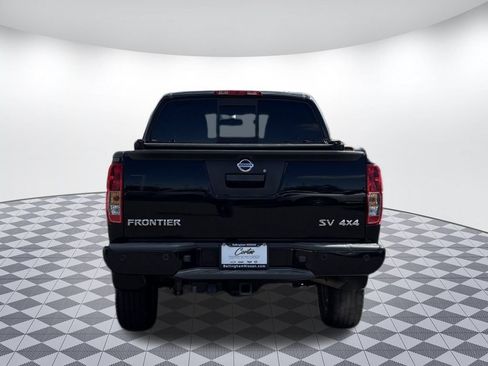 Used 2021 Nissan Frontier SV AWD/4WD image 6